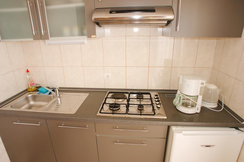 Apartments Spirito Рогозница Экстерьер фото