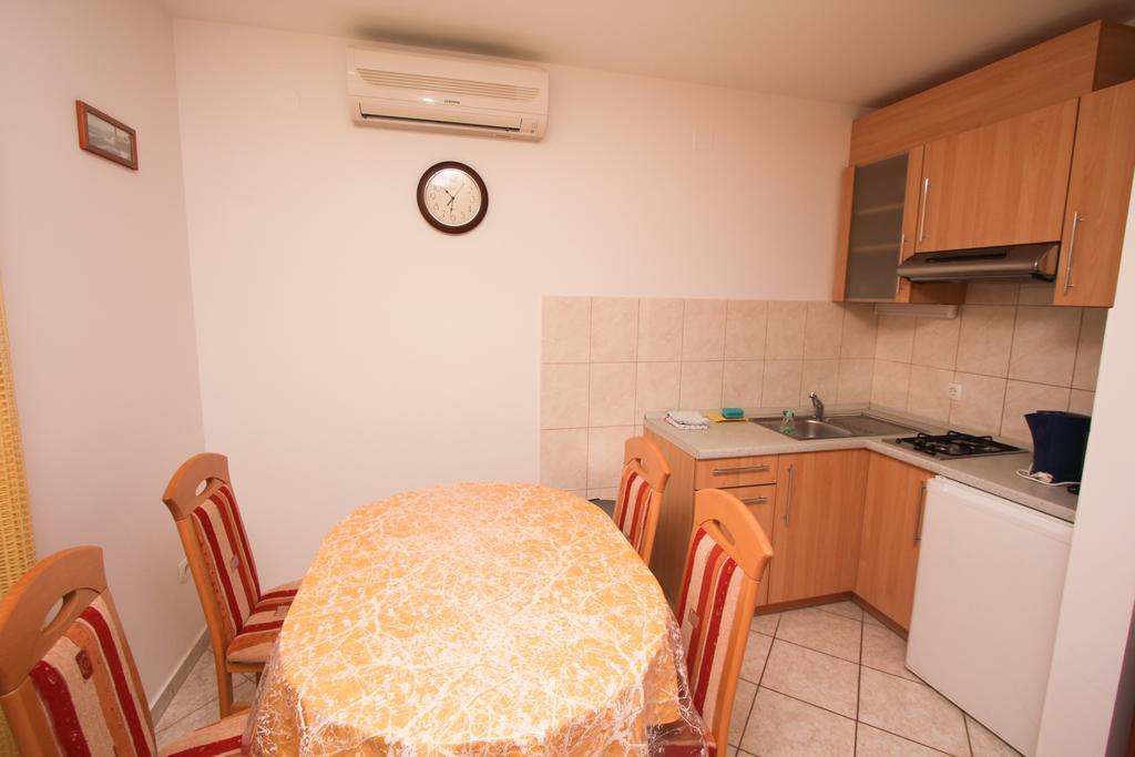 Apartments Spirito Рогозница Экстерьер фото